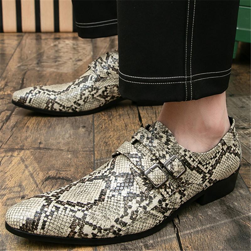 

Британия Новая Мода Джентльмен Остроносые Туфли из Змеиной Кожи Повседневная Обувь для Мужчин Лоферы с Ремешком Монаха Формальная Обувь для Свадебного Платья 38