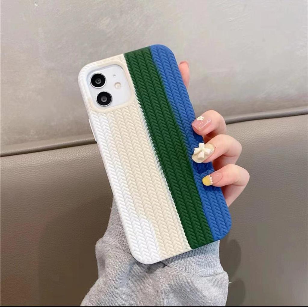 Herringbone Pattern Anti-Fall & Anti-Slip Case for iPhone 14 Series