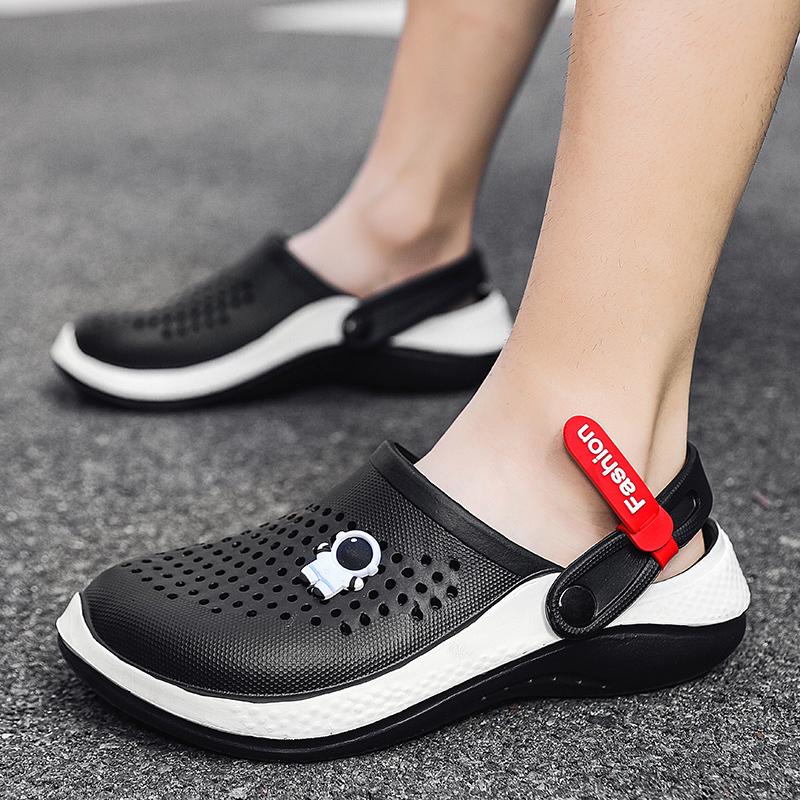 Marke Männer Sandalen Leichte EVA Loch Freizeitschuhe Mann Clogs Liebhaber Hausgarten Outdoor Sommer Strand Flache Herren Hausschuhe