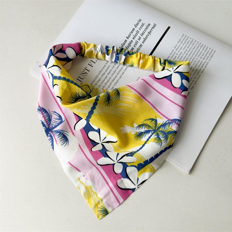 

Multi Pattern Textured Hair Scrunchies Set for Women Daily Use Comfortable Practical Hair Tie Collection All Seasons Yellow and purple