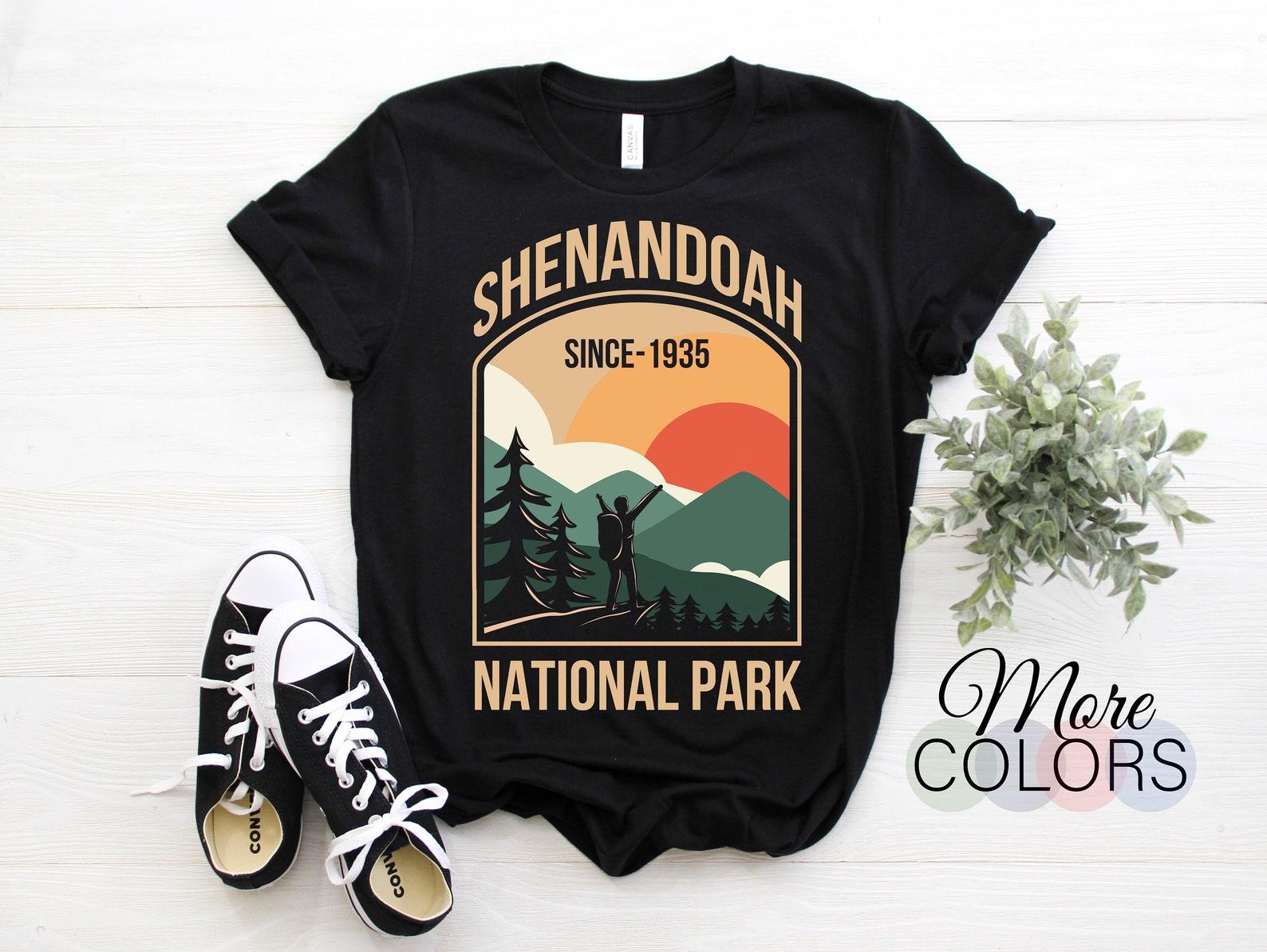 Shenandoah National Park US Vintage T-Shirt, USA Blue Ridge Mountains Virginia Parks Lover Gifts, Adventure Outdoors, Camping Hiking Travel, 100