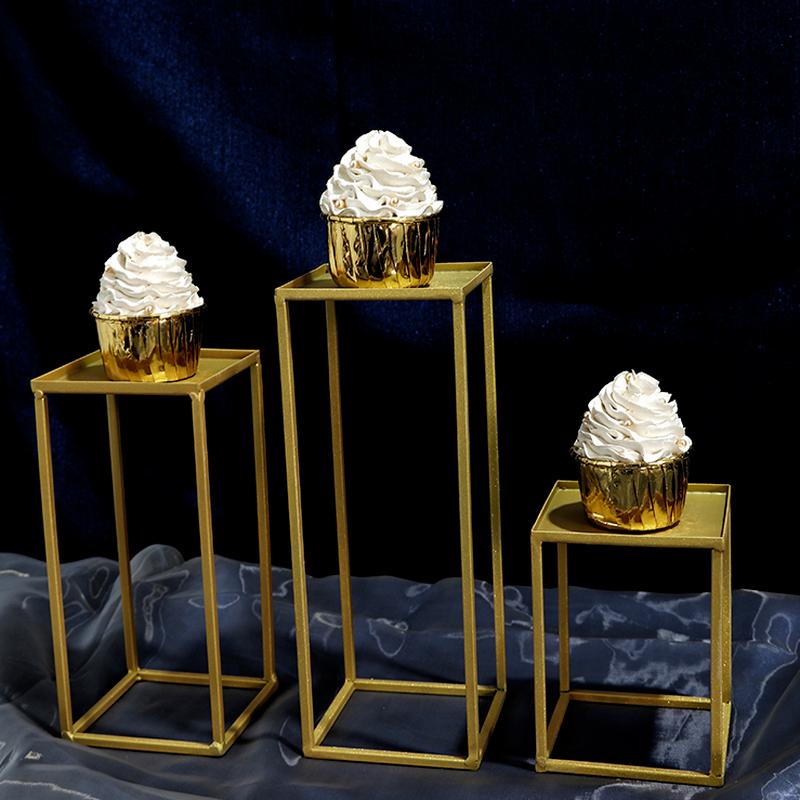 Supporto per Torta in Metallo Acrilico Tavolo da Dessert Dorato Piatto da Dessert per Matrimonio Supporto Espositore Decorativo Pirofila per Torta Piatto per Dim Sum Piatto per Pane