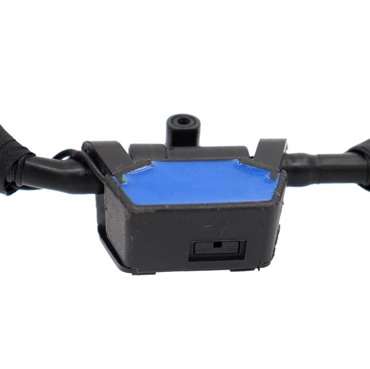 BMW serii 5 F10/F11 Przewód spryskiwacza szyby 61667205117