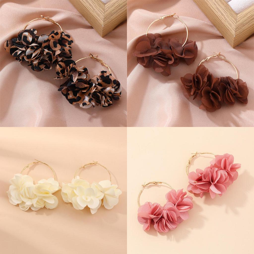 Summer Fashion Alloy Fabric Flower Earrings With Unique Geometric Shape For Ladies