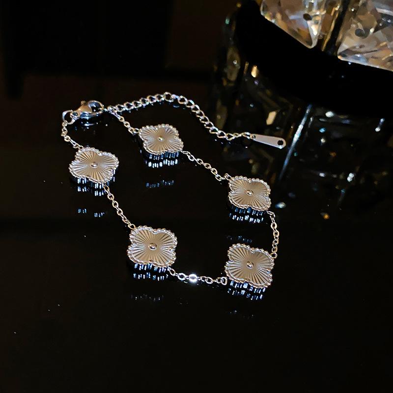 South Korea Dongdaemun Square Zircon Adjustable Bracelet Women's Simple Light Luxury Bracelet Personality Temperament High-end Jewelry