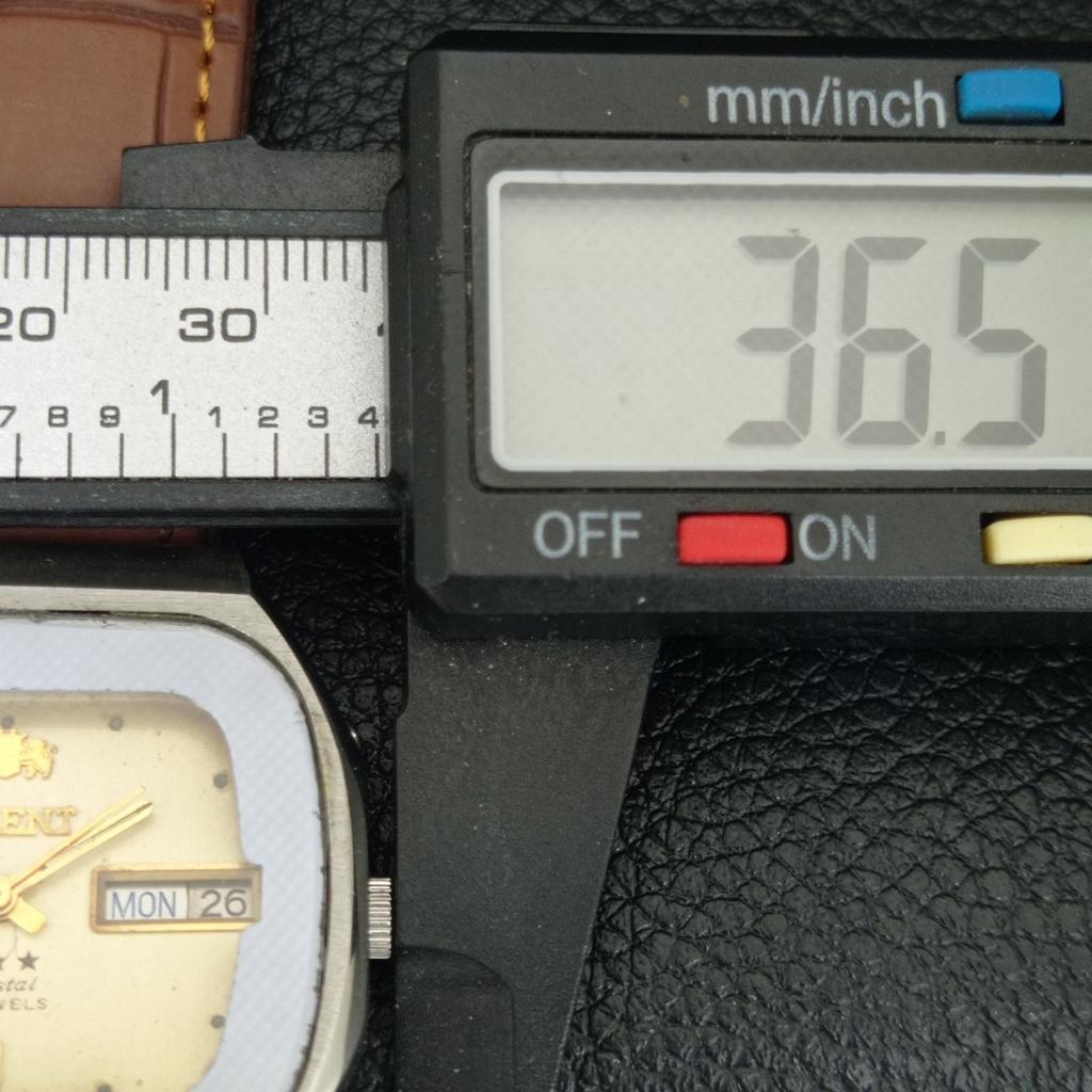 ORIENT CRYSTAL AUTOMATIC 46941 VINTAGE JAPAN MENS ORIGINAL DIAL WATCH a704922-1