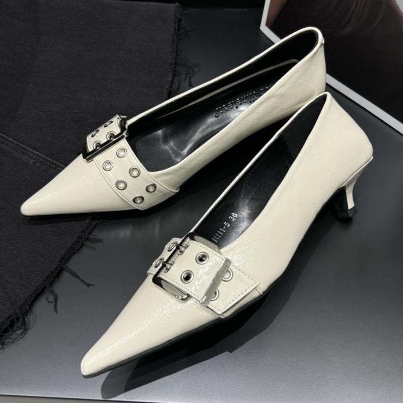 Fashion Roman Retro Women Pumps Shoes 2025 Spring And Autumn Pointed Toe Fashion Shallow Mouth Sandals Morden Trendy Low Heels Shoes