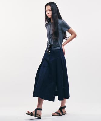 City Breeze Denim Pleated Belted Long Skirt_Indigo