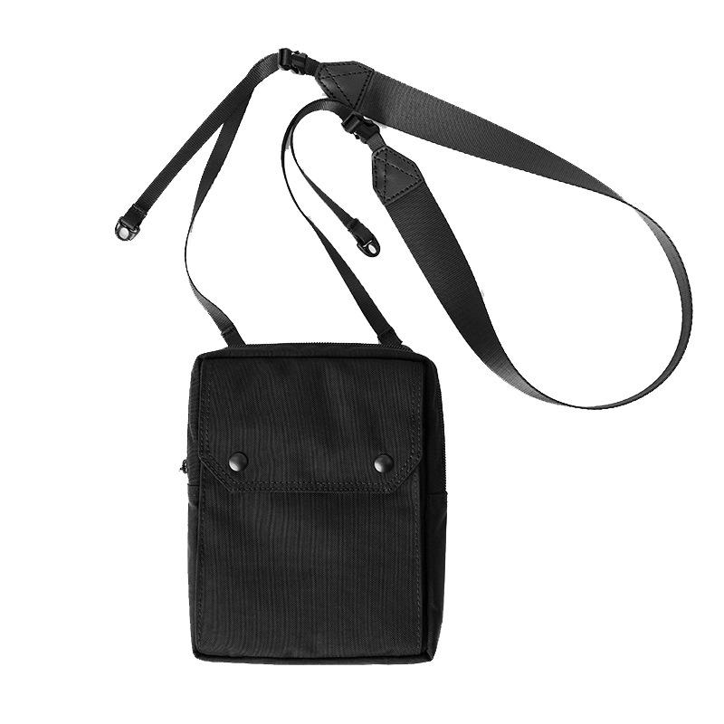 Korean version ins fashion small nylon travel men's and women's mobile phone bags 25 new outdoor leisure shoulder messenger bags