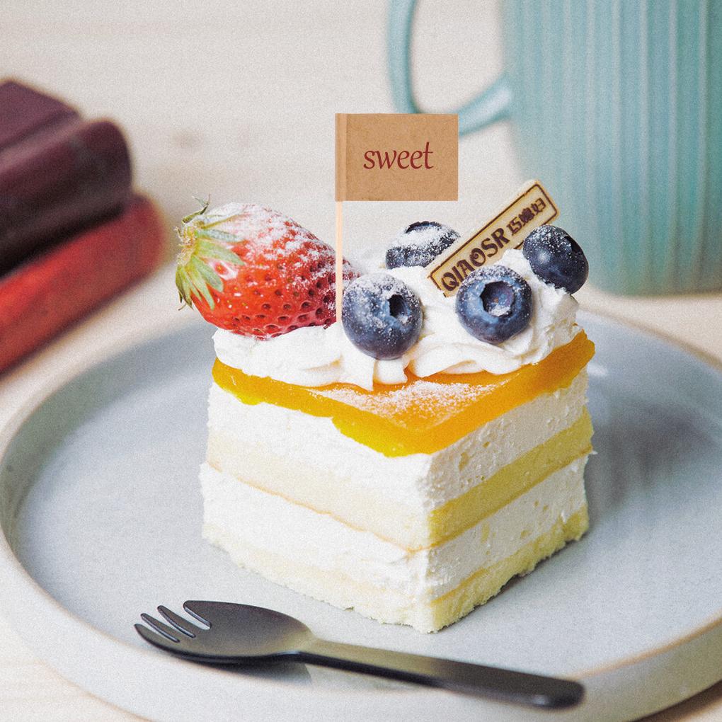 100 kusů Příslušenství Párátka Vlaječky z kraftového papíru Mini Muffin Koktejlová Párty Dárky Dekorativní Potřeby Narozeniny