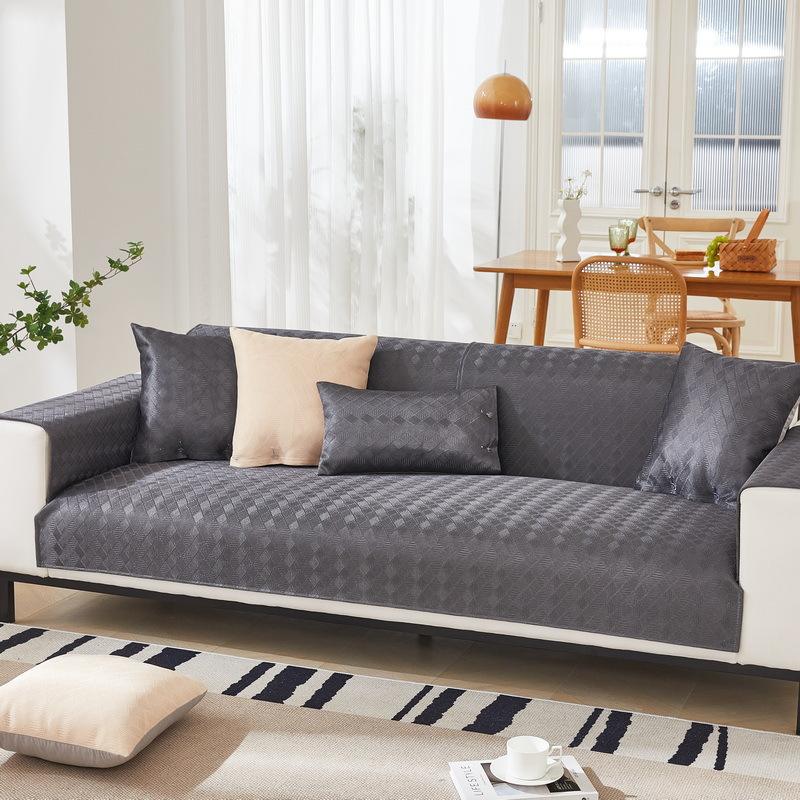 Poduszka na sofę Ice Silk Summer Summer Summer Summer Uniwersalny antypoślizgowy prosty pokrowiec na sofę Pokrowiec na poduszkę All-Inclusive Rattan Mat Cool Pad