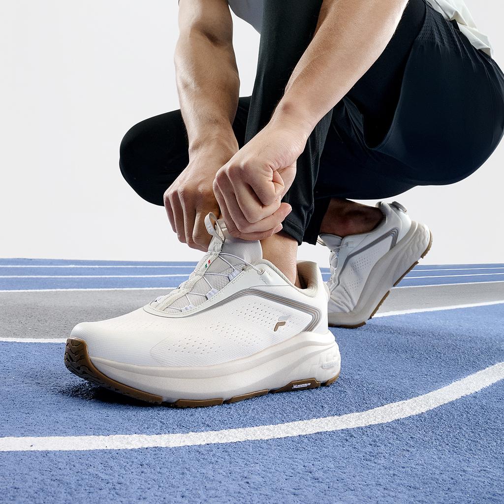 New FILA NUVOLE 2 Cushioning, Breathable, Lightweight Low top Running Shoes Men's White A12M421105FWW