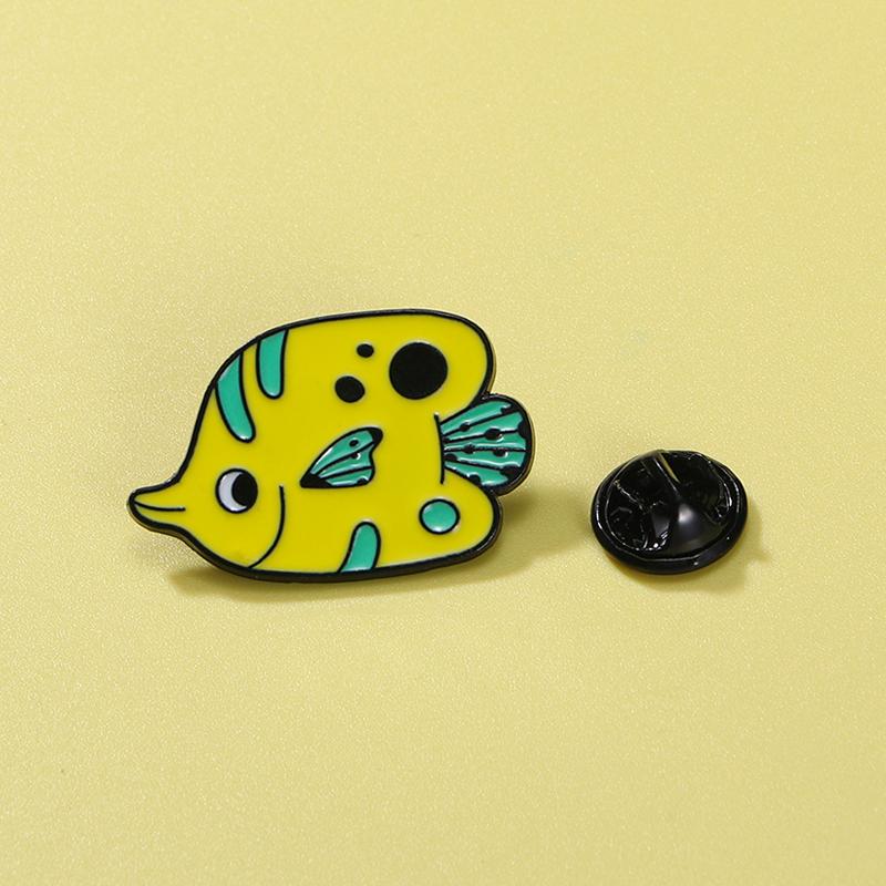 New Pretty Cartoon Square Fish Design Enamel Brooches Cute Clownfish Collar Pins Clothes Accessories With Freeshipping