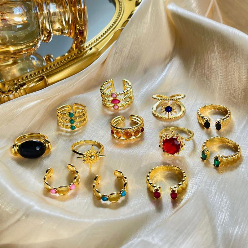 Fashionable High-end Vintage 18k Gold Ring For Women With Chic Adjustable Geometry