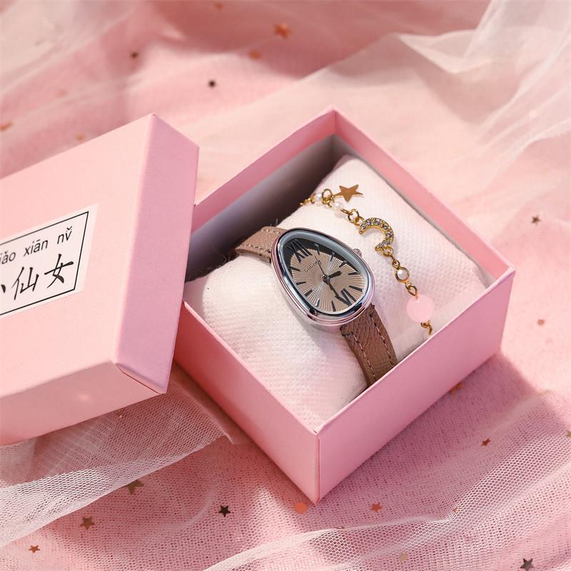 Nordic Style Women's Leather Watch Women's Retro Temperament Design Senior Sense Student Niche French Light Luxury Oval