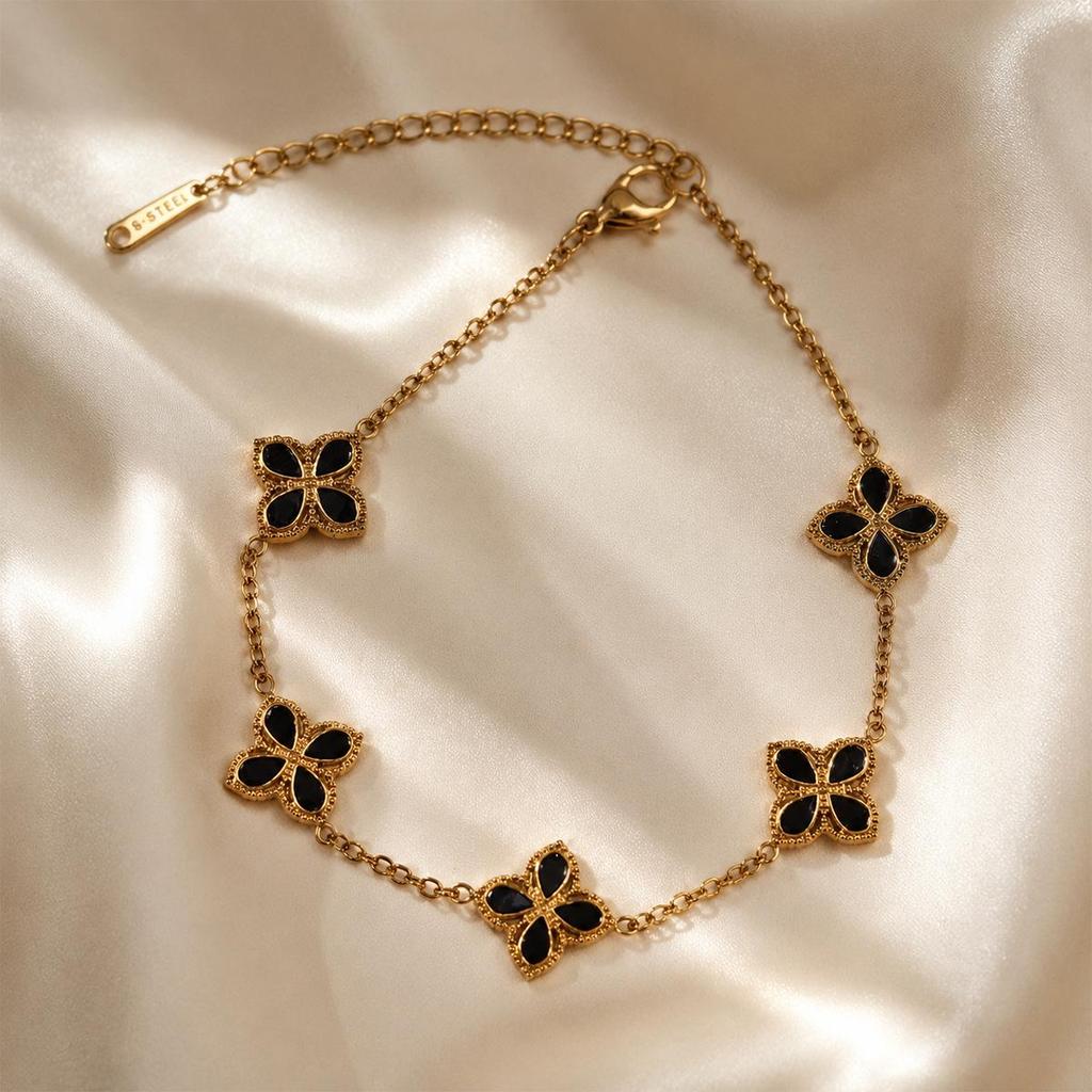 Luxury Zircon Four-Leaf Clover Bracelet with Water Drop Diamond in Titanium Steel