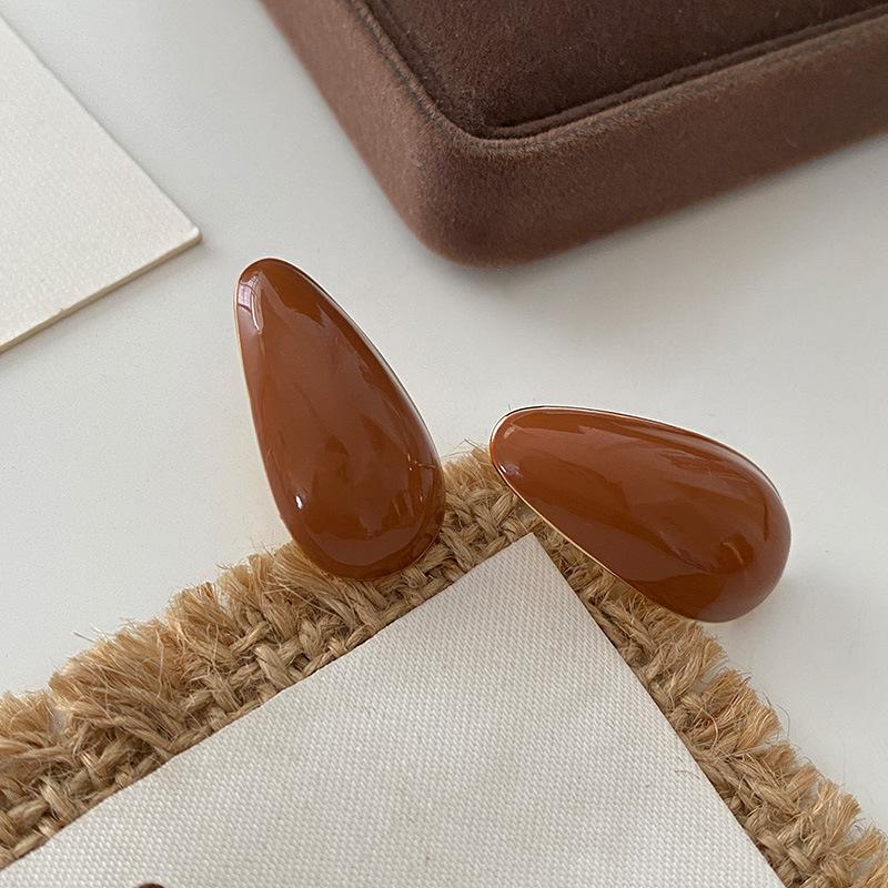 

Серьги-гвоздики в виде бабочки, геометрический дизайн Майяра, нишевые серьги, французские ретро-серьги с капельной глазурью для женщин