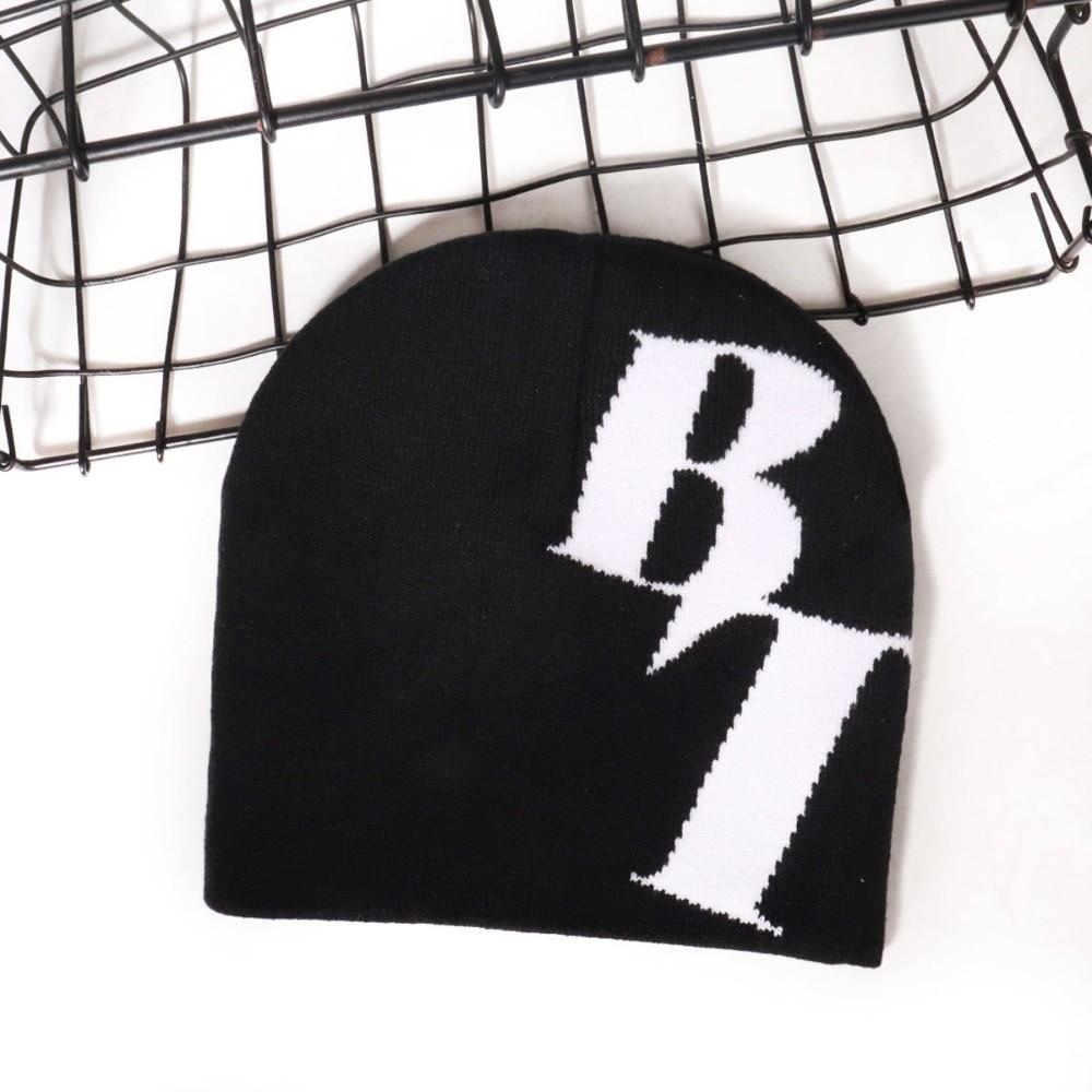 

Gothic Printing Knitting Cap Hat Fiber Y2k Couple Warm Hats Keep warm Beanies Bonnet Men Women