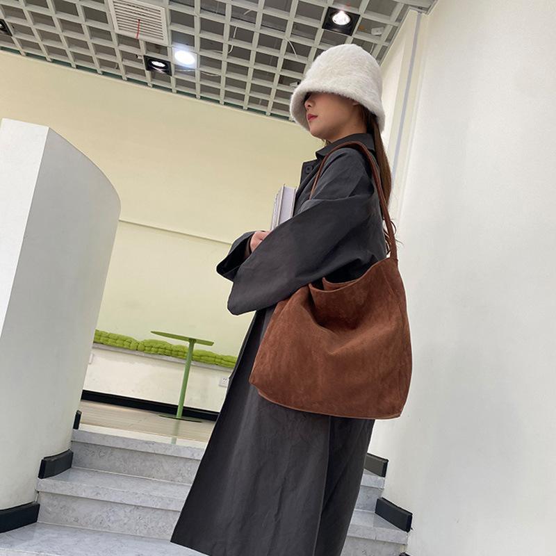 Winter suede shoulder bag matte texture lazy wind niche bag casual large capacity solid color tote bag