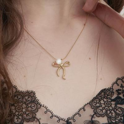 SOSOO Natural Pearl Ribbon Wave Necklace