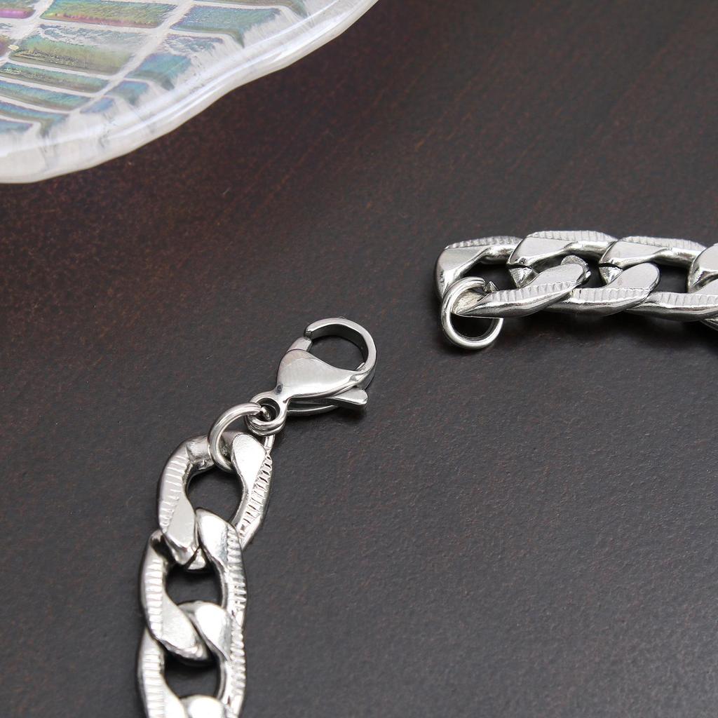 2023 European and American Style Men's Stainless Steel Embossed Bracelet in Ins Wind Design