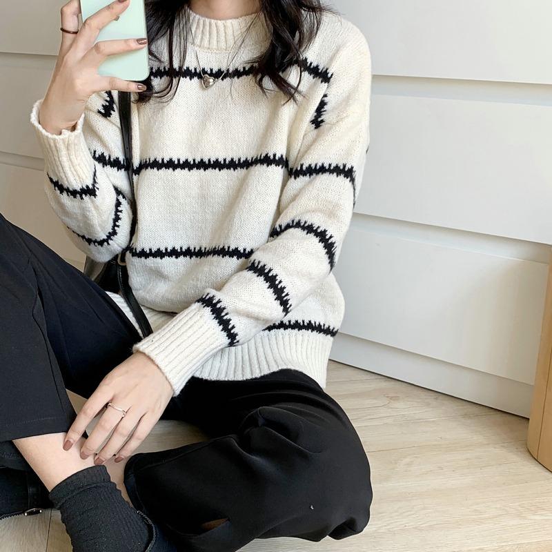 Korean Style Crew Neck Pullover Stripes Women's Sweater Autumn Winter Fashion New Casual Loose Long Sleeved Knitted Tops Office Lady Elegant Clothing