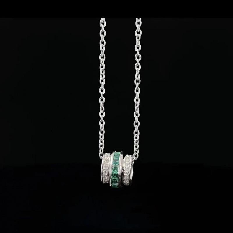 Korean Style Minimalist Colored Diamond Clavicle Necklace - Trendy Round Ring Design, Cool Versatile Accessory, Simple Temperament. зелёный