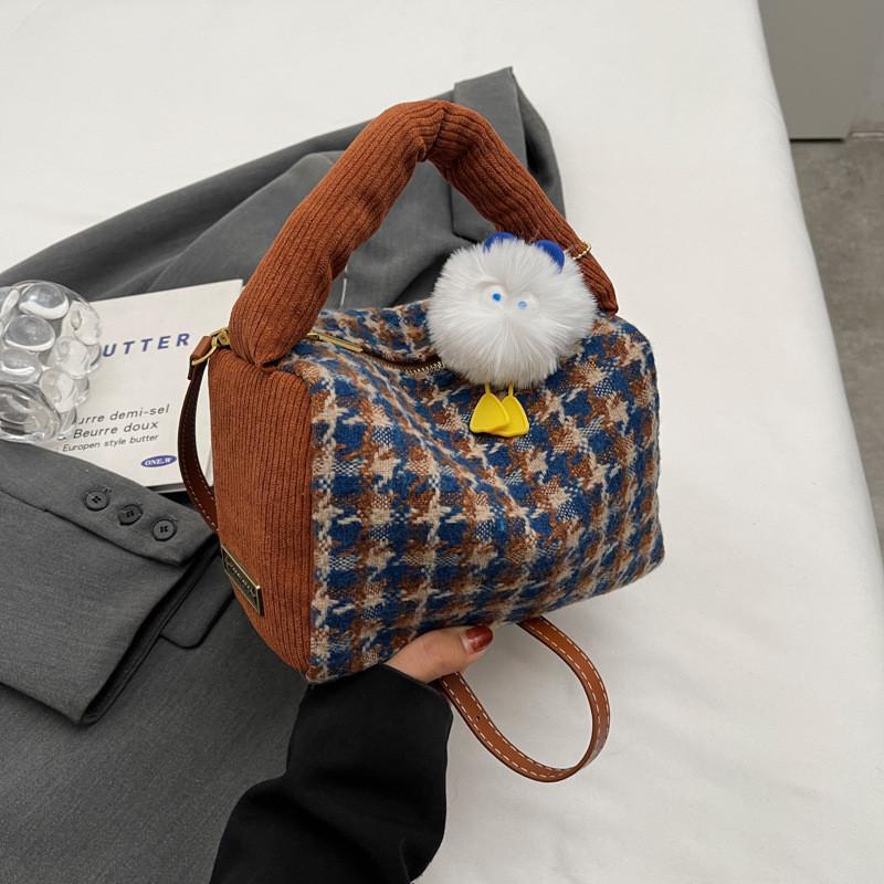 Trendy Cross-border Style Coffee Handbag With Cotton-lined Interior синий