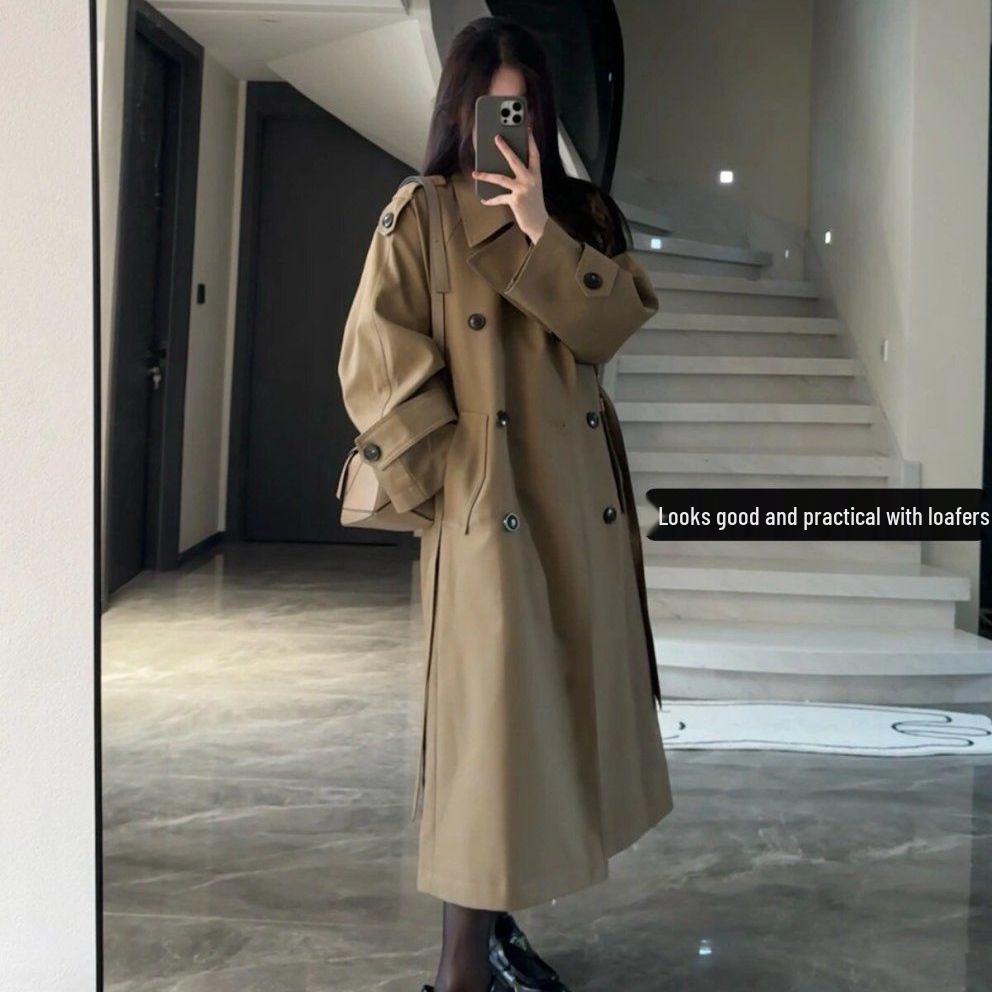 2025 Khaki pařížský trenčkot střední délky: Ležérní elegance inspirovaná Británií