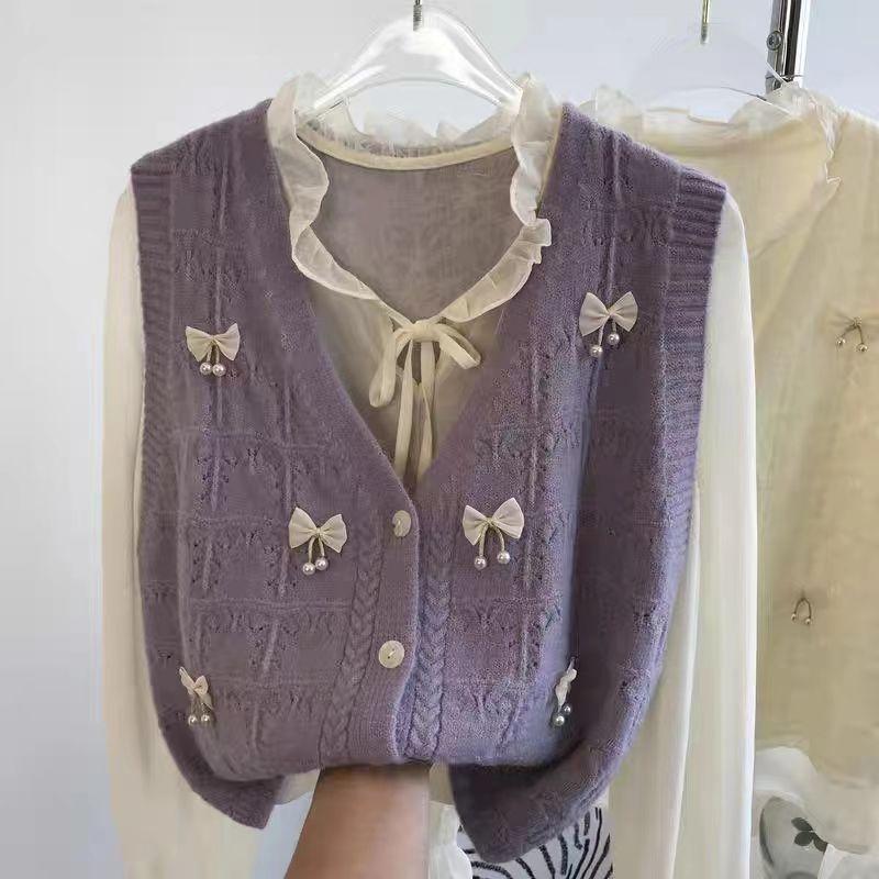 Fresh and Sweet Cute Beaded Bow Knitted Vest Cardigan Women's V-neck Sleeveless Waistcoat Vest Coat