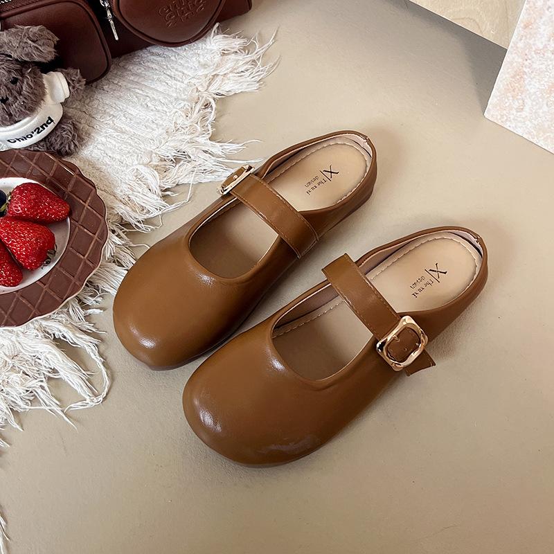 

Прямые весенне-летние новые туфли Мэри Джейн на плоской подошве с круглым носком, простые туфли из мягкой кожи с ремешком на одной пряжке, универсальные женские туфли 40 коричневый