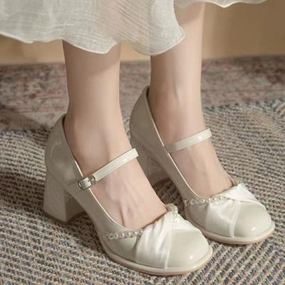 Mode 2024 Frühling und Herbst Neue Outdoor Große High Heels frauen Einfarbig Perle Einteilige Schnalle Bequeme Flache Schuhe