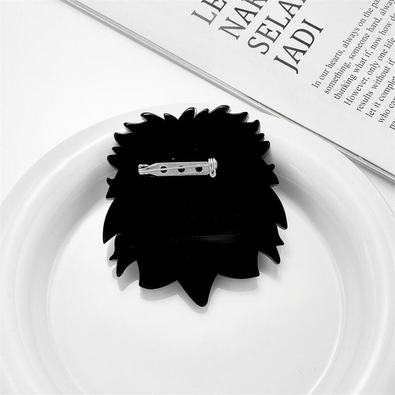 Blucome High Quality Lion Head Shape Women Brooch Acrylic Material Handmade Animal Women Pins Brooches On Bags Clothes