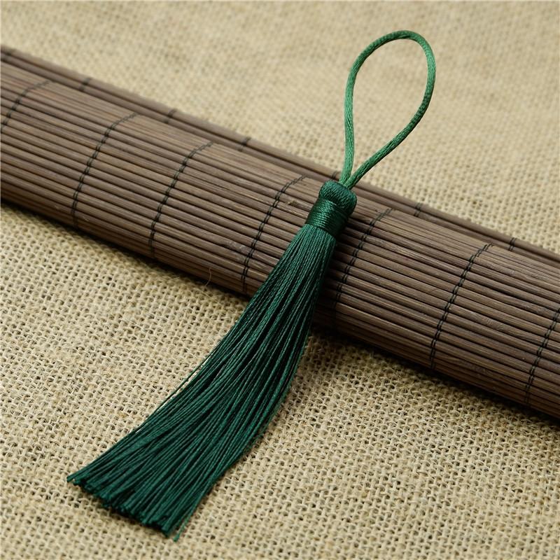 Malý závěsný hrot DIY ručně vyrobený s taškou dveřní závěs křížková výšivka 12 cm závěsný do auta hrot s třásněmi lze přizpůsobit