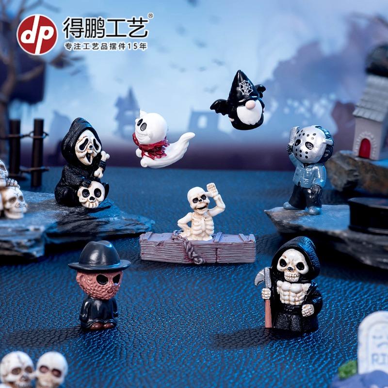 Halloween movie character death jason skeleton man resin crafts horror atmosphere tabletop knickknacks