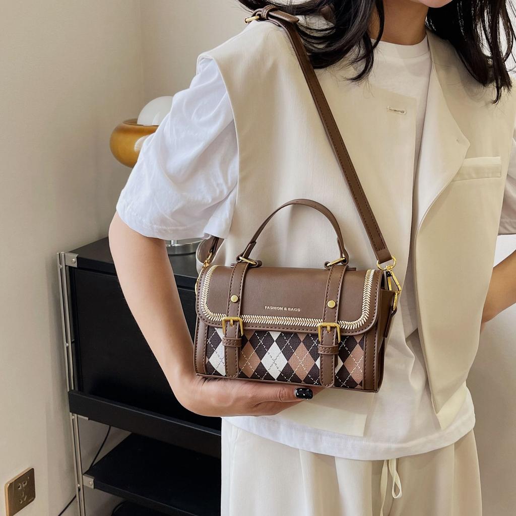 Popular Small Bags Women's Autumn and Winter New Fashion Niche Messenger Bags Women's Portable Small Square Bags