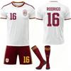 Maglia Spagna con Logo ricamato Maglia Coppa del Mondo 2026 Versione Fan stesso stile Maglia da Calcio