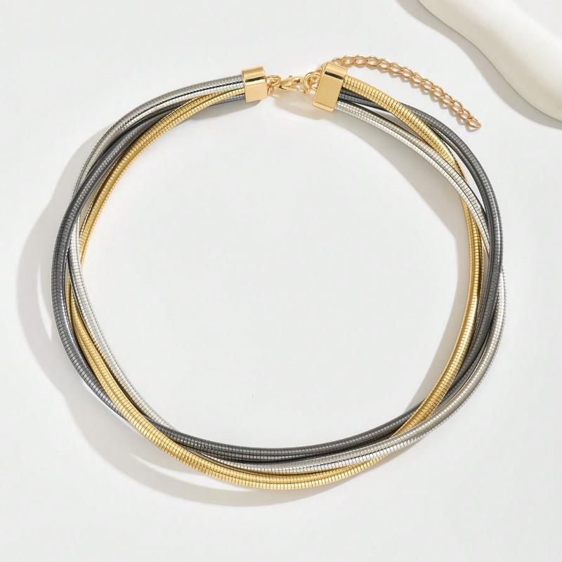 1pc Simple Versatile Snake Chain Necklace, Metal Design Fashionable Jewelry For Women, Suitable For Daily Wear, Hanging Out, And Gatherings