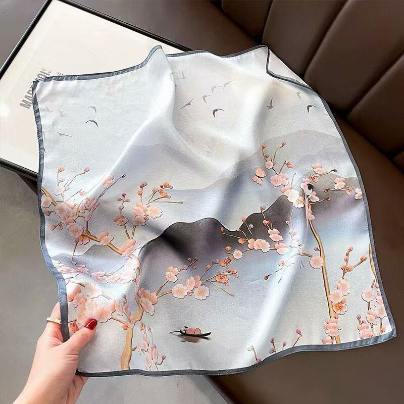 Fashion 100% Real Silk dot Scarf Women Shawls Wraps for Ladies Neckerchief Foulard Scarves Pashmina Female Hijab Bandana