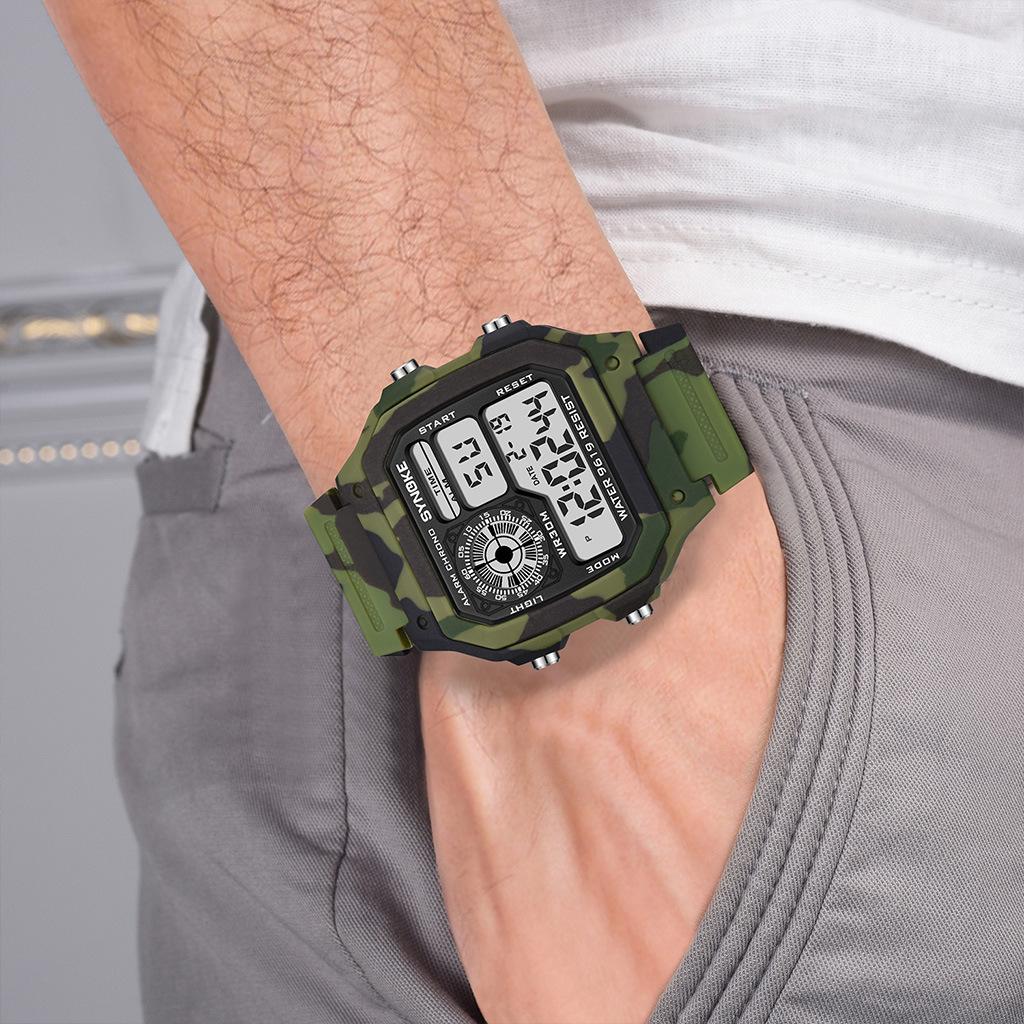 Men's Multifunctional Camouflage Waterproof Sports Watch - Seven-Color Luminous Fashion Square Design