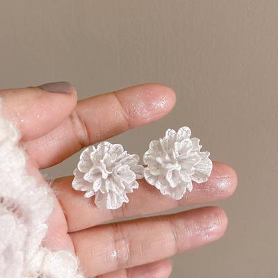 Big White Flowers Stud Earrings For Women Personality  Unique Design
