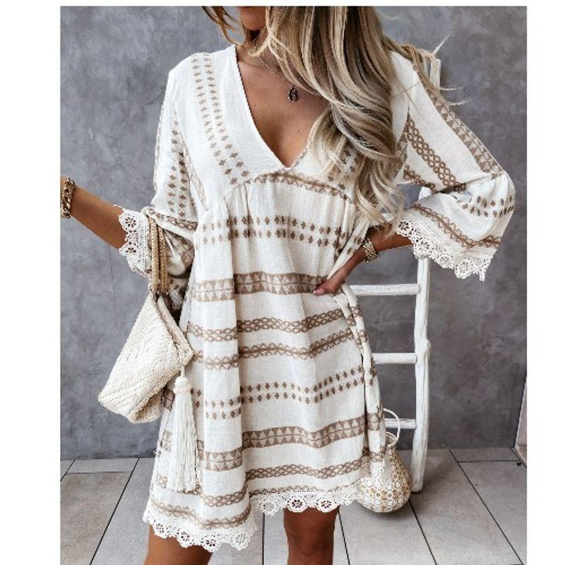 

Сексуальное платье с глубоким V-образным вырезом и геометрическим кружевом Apricot S