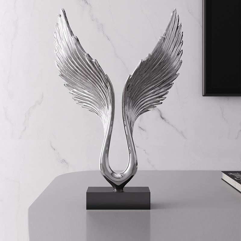 The Sculpture of Da Peng Spreading His Wings Is Luxurious and Light Creative Art Sculpture Eagle Wing Statues Home Decor