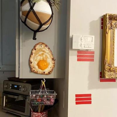 Yousheng 1/2/3/4 Bucăți Decorațiune de Perete Ou Prăjit Ou Prăjit Agățat pe un Cuier Artă de Perete Cameră de Zi Acasă Perete Bucătărie Panou Decorativ Acrilic