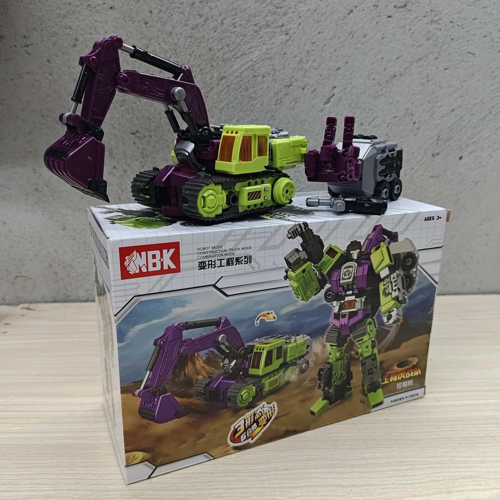 Transformation Robot NBK Devastator Mixmaster Scavenger Overload Hightower Scrapmetal Scrapper Longhaul Skipjack Deformation Toy