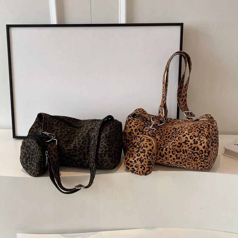 Wide Shoulder Belt Crossbody Bag Fashionable Single Shoulder Women'S Bag Leopard Print Pillow Bag Premium Durable