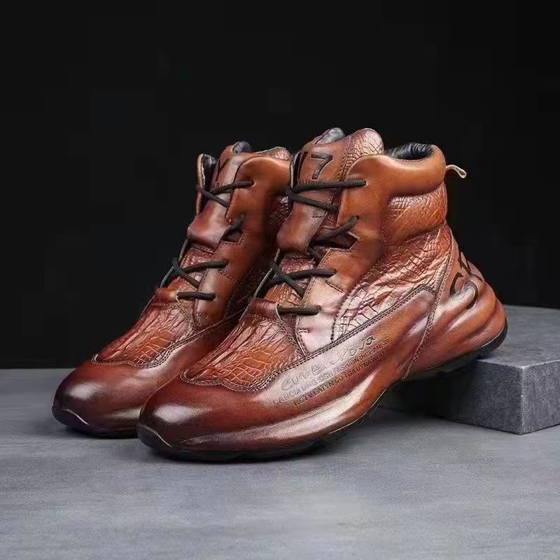 Fashion New Men's Shoes Thick soled Height Increasing Casual Shoes for Teenagers Wear resistant and Comfortable Sports Shoes sneakers