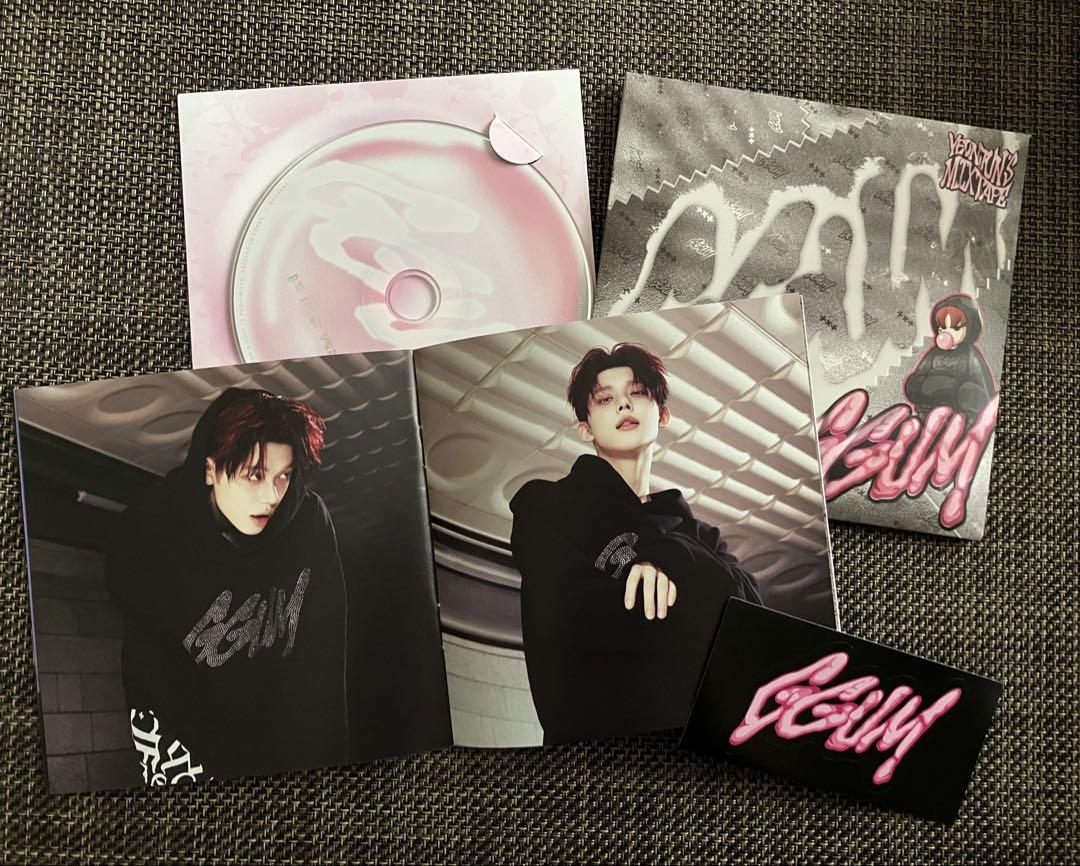

[USED] TXT Yeonjun GGUM CD booklet
