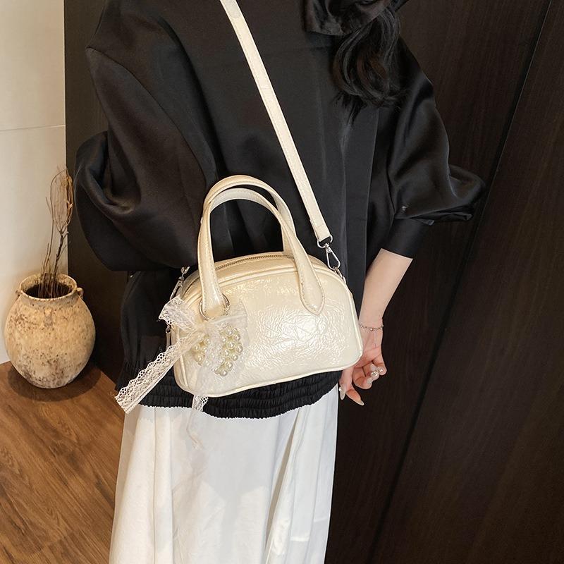 Premium sense niche bag women's spring and summer new versatile shoulder messenger bag portable work pillow bag