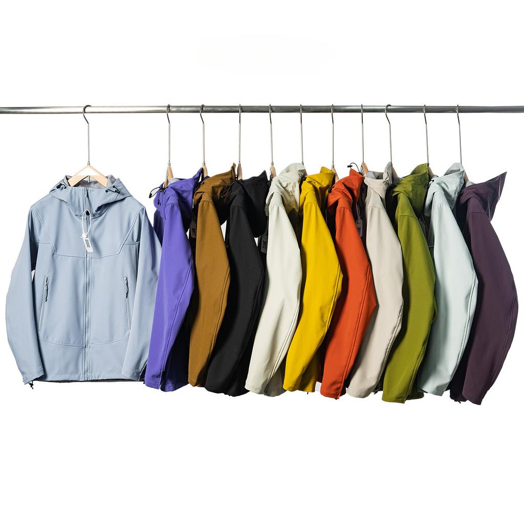 Casual Outdoor Sports Jacket Autumn and Winter Daily Hooded Couple Jacket Three-proof Breathable Soft Shell Jacket Men and Women